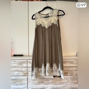 🌿 NhiM Olive Green Lace Trim Sleeveless Dress Size M Boho